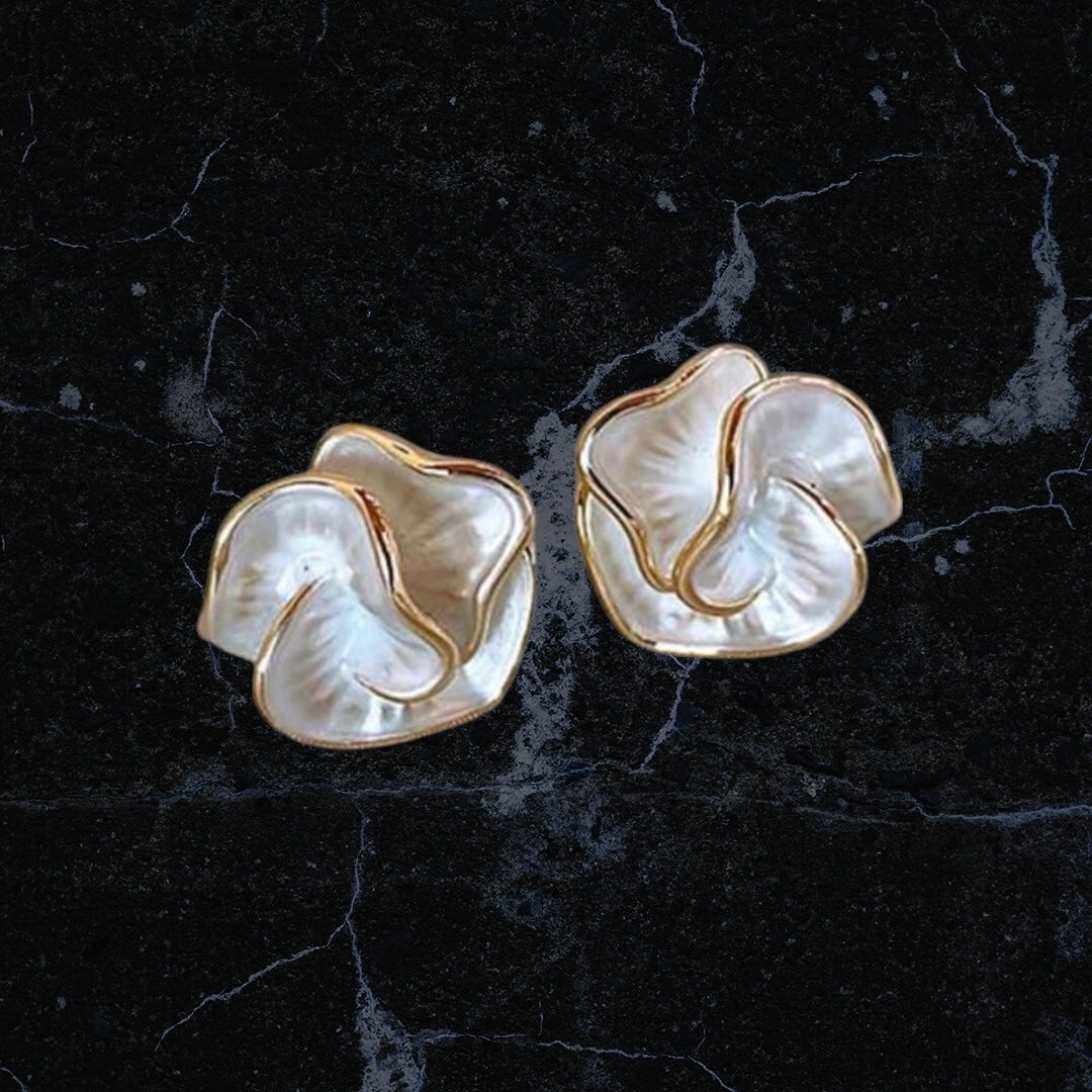 Earrings white gold